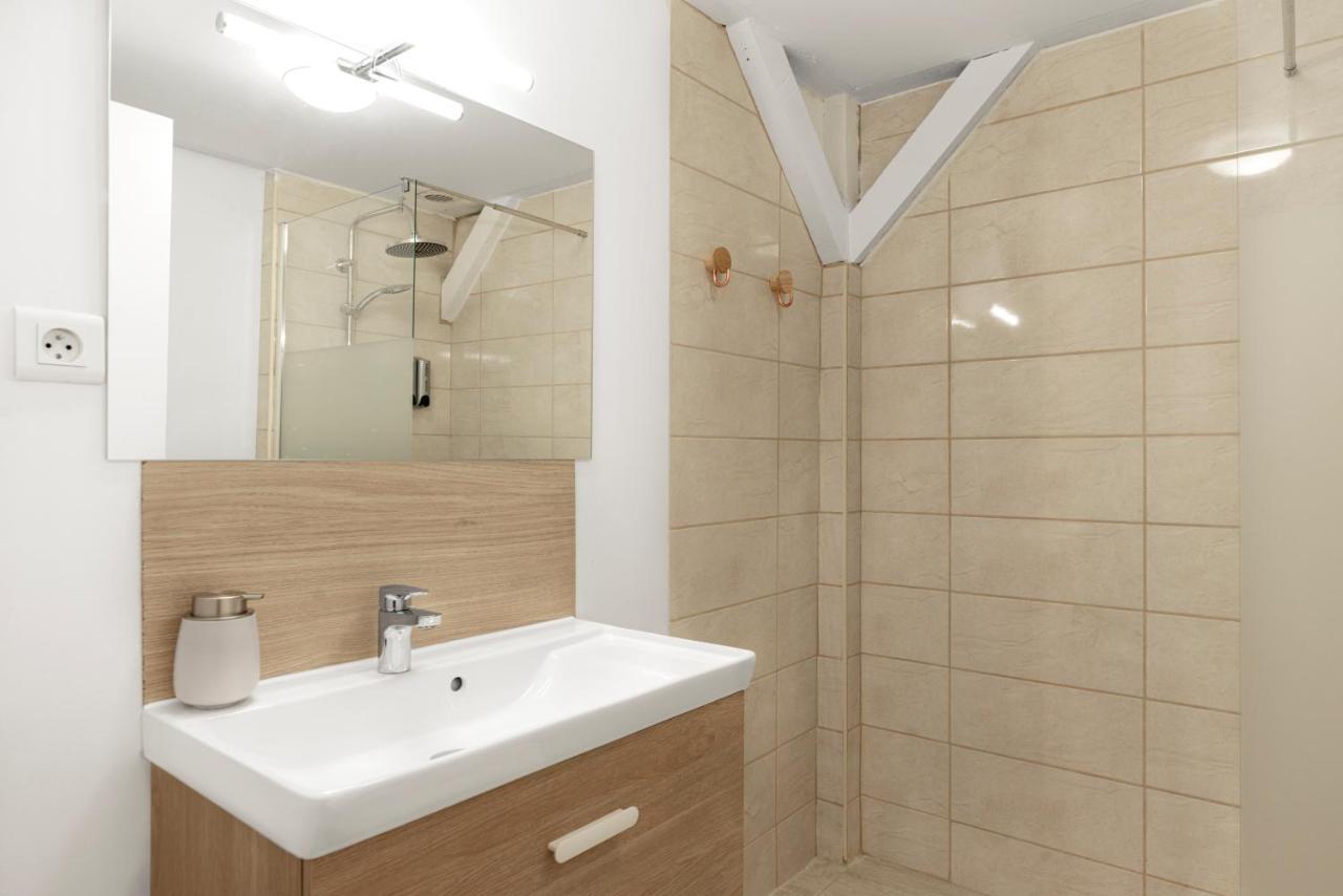 Montsejour - Logement Climatise Netflix, Mezzanine Carcassonne Luaran gambar